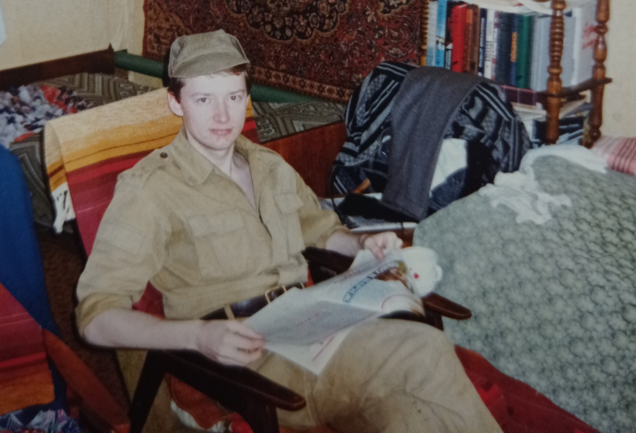 Извольте заложить салфетку on Twitter: \"У бабушки в отпуске. https://t ...