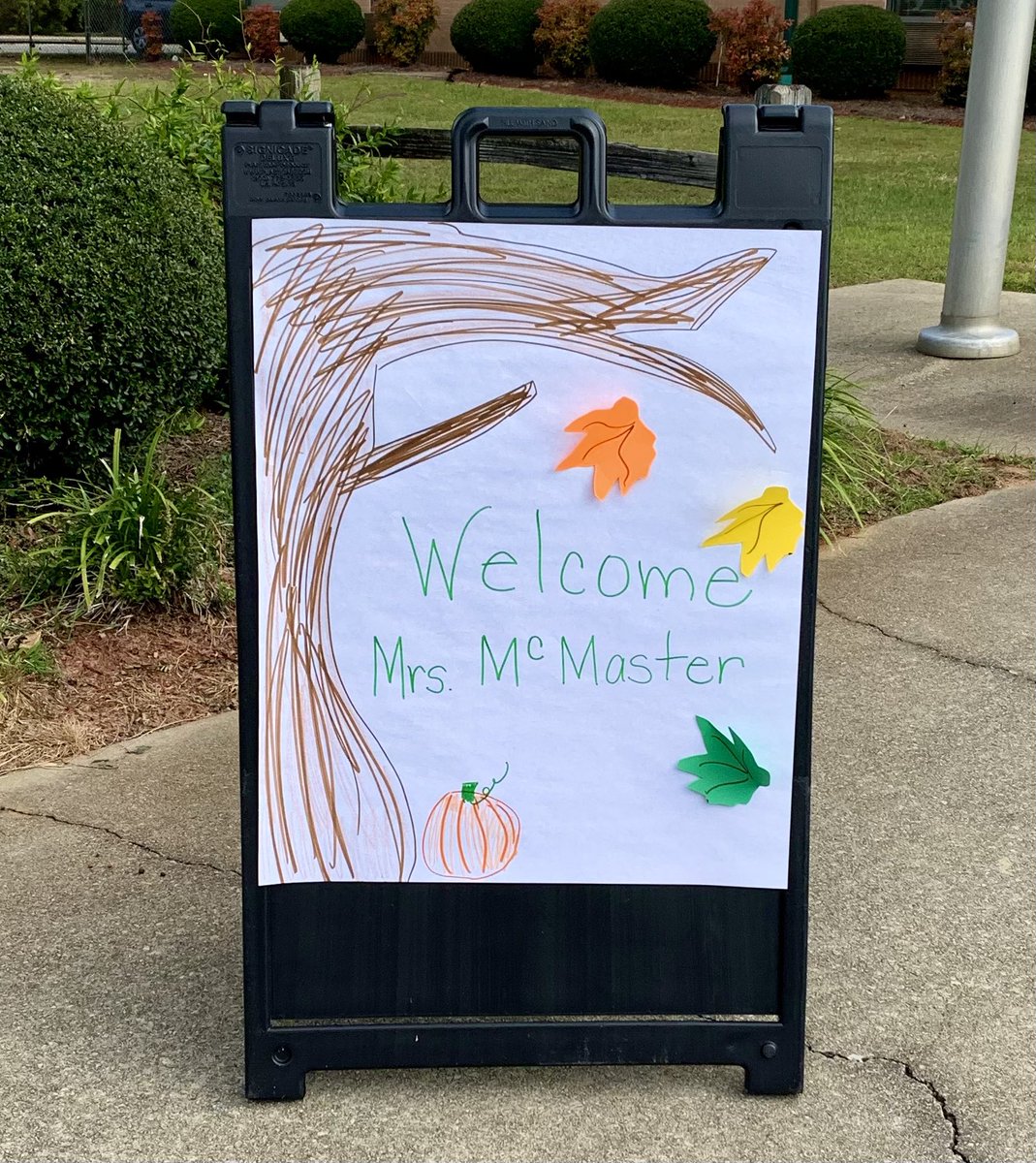 1stLadySC's tweet image. Had such an enjoyable visit with happy, bright, well-behaved children @SWilderelem, and an impressive leadership team. Thank you for inviting me to read with you. Can’t wait to do it again!