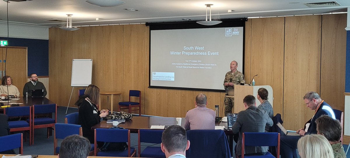 JRLO_Wessex_North tweet media