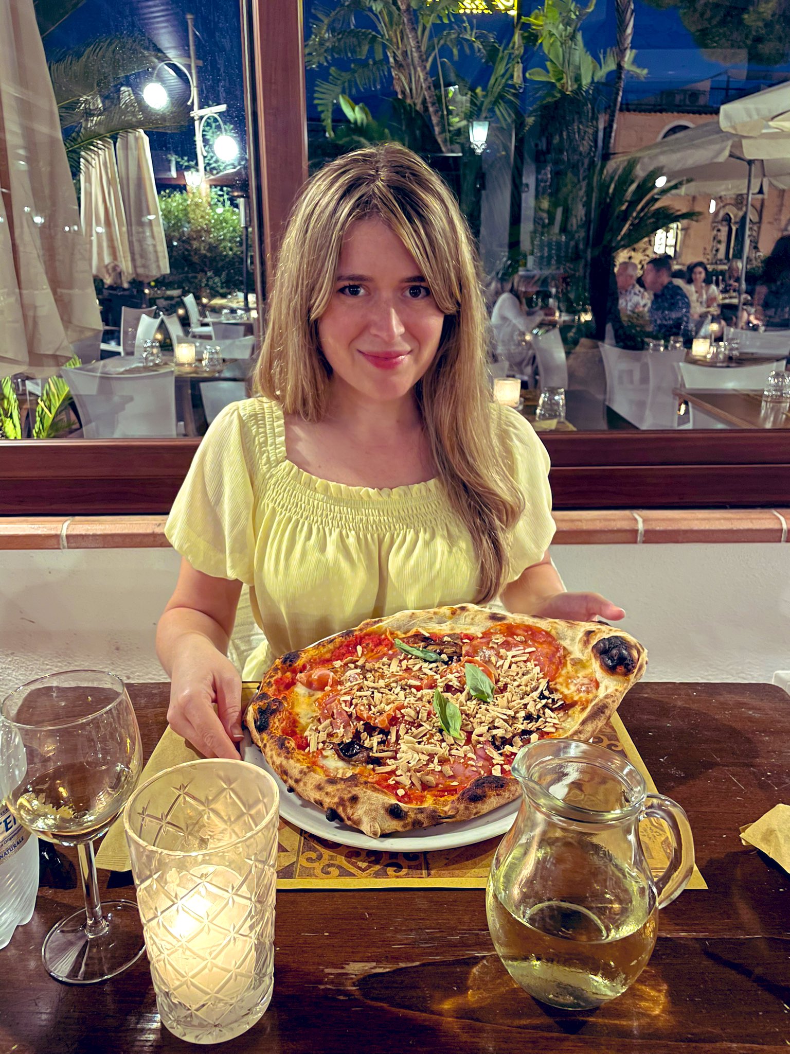 onthegreenwithchloe on Twitter "Sicilian pizza delicious! And I ate