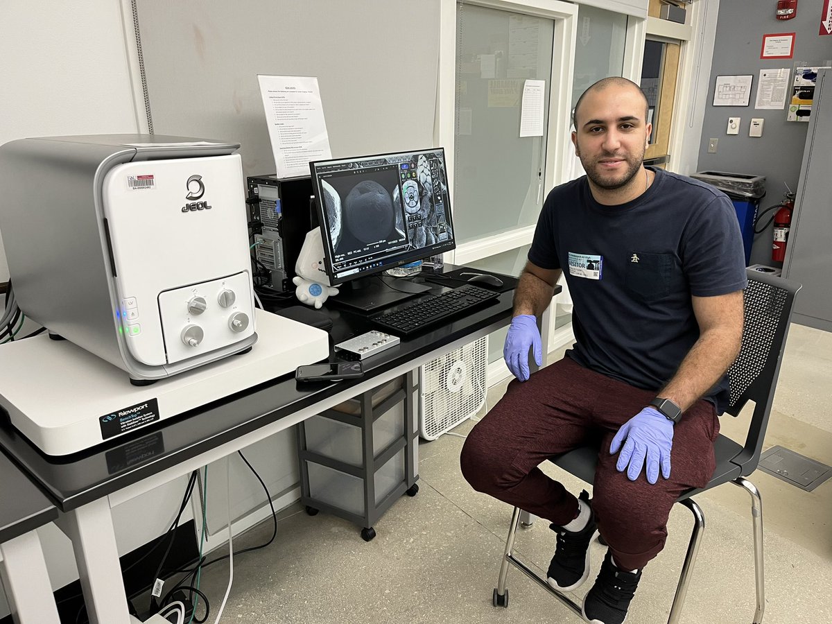 fauhs_research's tweet photo. Today in the Owls Imaging Lab is Ph.D. Candidate Mazen Hafez from FAU’s Ocean and Mechanical Engineering Department. He used our #neoscope to image some proppants for his dissertation! https://t.co/oUjDHeChKB