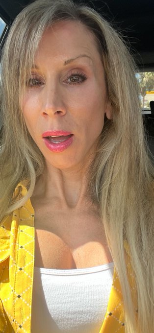 Just finished getting my hair done for the #atlantaladieschoicecontentparty coming up with @poisonginger691<a href="/tag/atlantaladieschoicecontentparty"class="tags">#atlantaladieschoicecontentparty</a><a href="/tag/real"class="tags"><span>#real</span></a><a href="/tag/nofilter"class="tags"><span>#nofilter</span></a><a href="/tag/blondeshavemorefun"class="tags"><span>#blondeshavemorefun</span></a><a href="/tag/cougar"class="tags"><span>#cougar</span></a>