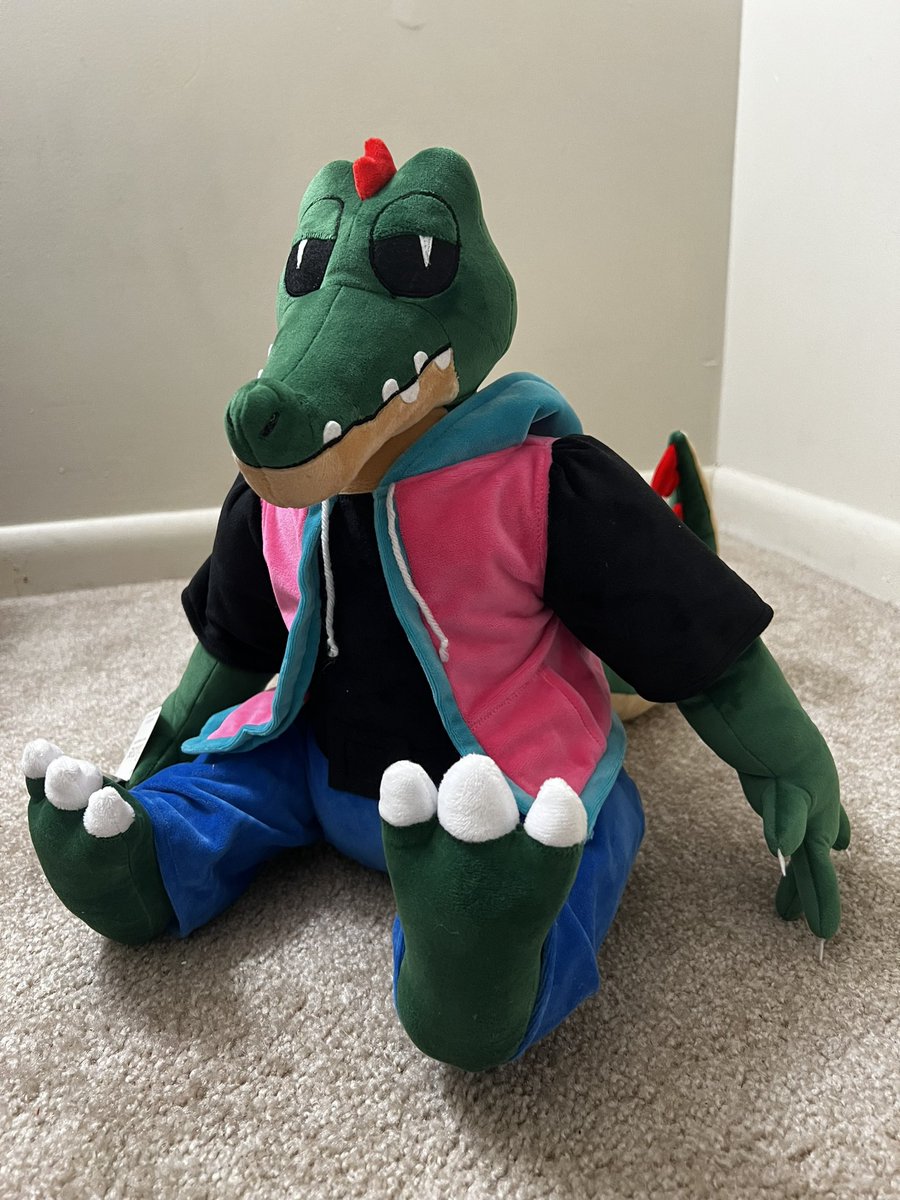 bagu_art's tweet photo. My Kharaba plushie from @BudsiesToys came in today! He looks great! I love him. They got all the little details right too, really appreciate that! 
Thanks Budsies! https://t.co/O47nL5vXUa