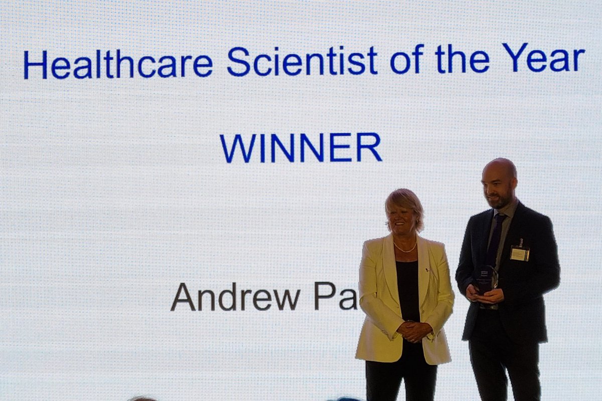 @RoyalDevonNHS, @exeter_lab, @sSWGLH & @ExeterGenomes very own Andy Parrish is Healthcare Scientist of the Year ✨️🍾🥳! Firrst bioinformatician to be head of genomics lab in England, informatics excellence & delivery of R14 WGS, all in a days work! @NHSgms @suztraceynhs