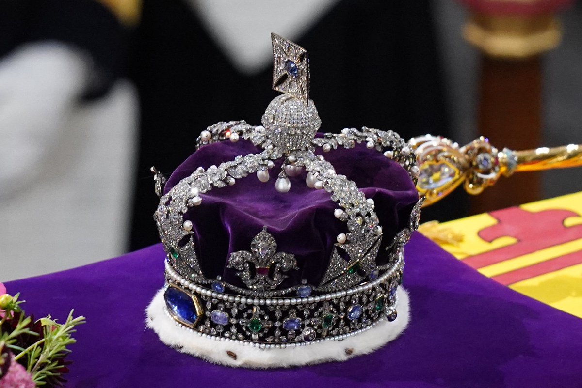 ajplus's tweet photo. King Charles will be crowned in May. He is set to wear a crown with 3,000+ diamonds and jewels, and a scepter with a massive diamond taken from colonial-era South Africa.

Camilla is set to wear the Kohinoor diamond, which British colonizers forcibly took from India as a "gift." https://t.co/KH9A0ovnby