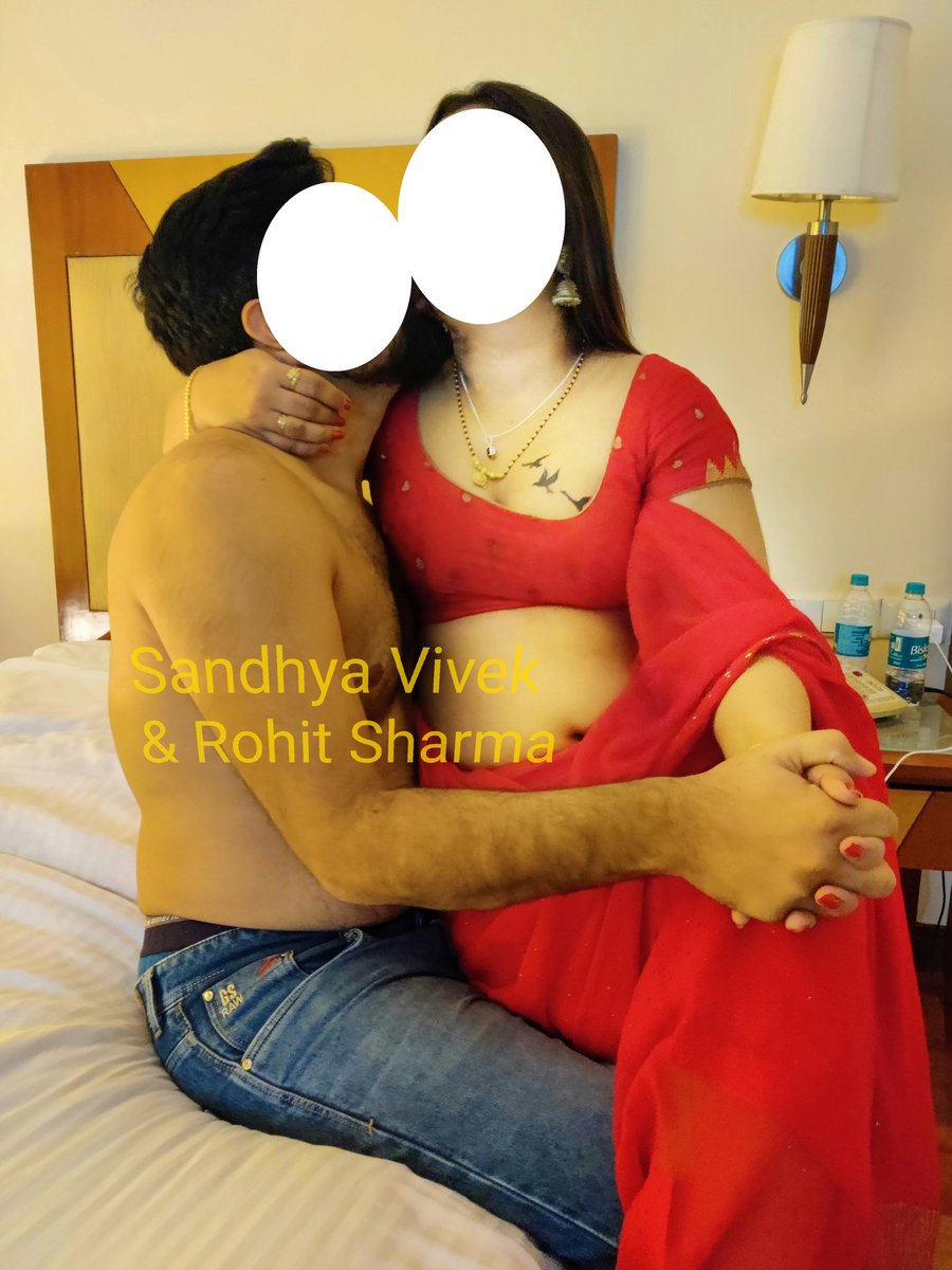 viveksandya's tweet photo. Next trip, Hyd. before Diwali!
There is no  over, 
There is no extra cover, 
There r 2 silly points,
2 fine legs &amp; a deep gully,
With little grass in the pitch..
The Stadium overwhelmed with Rohit Sharma  Six! 
Wonderful player with a wonderful bet! More to come of his betting! https://t.co/IAdAGGMsSl