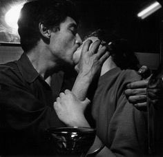 anroigar's tweet photo. Love on the left bank (1954)
Ed van der Elsken. https://t.co/3MfxvnPUQx