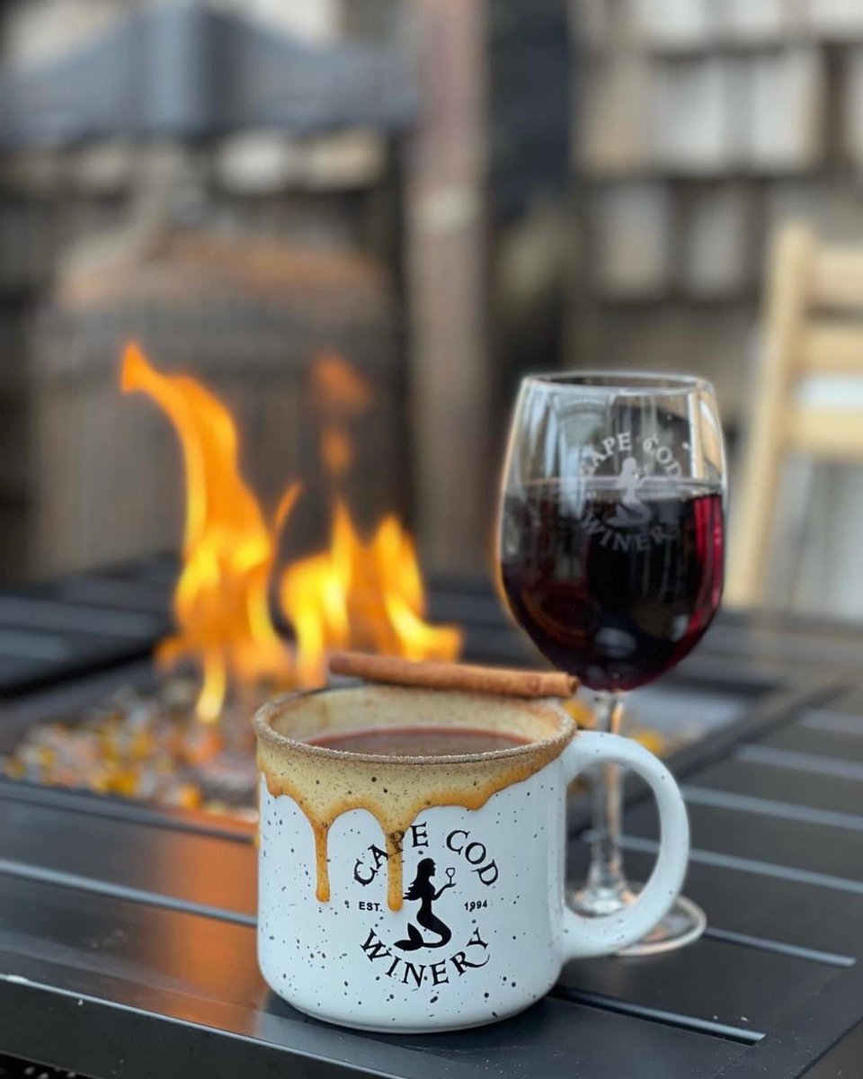 capeologypics's tweet image. Don’t miss Cape Cod Winery’s Fall Fest happening THIS Saturday, 10/15! 🍂🍷

Need a place to stay? Check out @seatucket in East Falmouth. ☀️ Their 3 bedroom cottage (sleeps up to 6) and is located just a four minute drive from @capecodwinery! ✨ Book here: weneedavacation.com/Cape-Cod/Falmo…