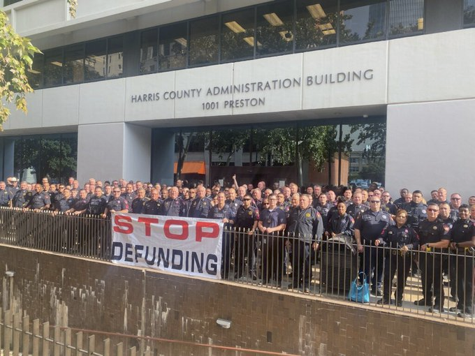 equalityAlec's tweet photo. Not only is this chilling and fraudulent (there has been no defunding but instead massive increases to police budgets in Houston and Harris County), but it is fascist. What's happening before our eyes is alarming: https://t.co/JXEGXWbzNp