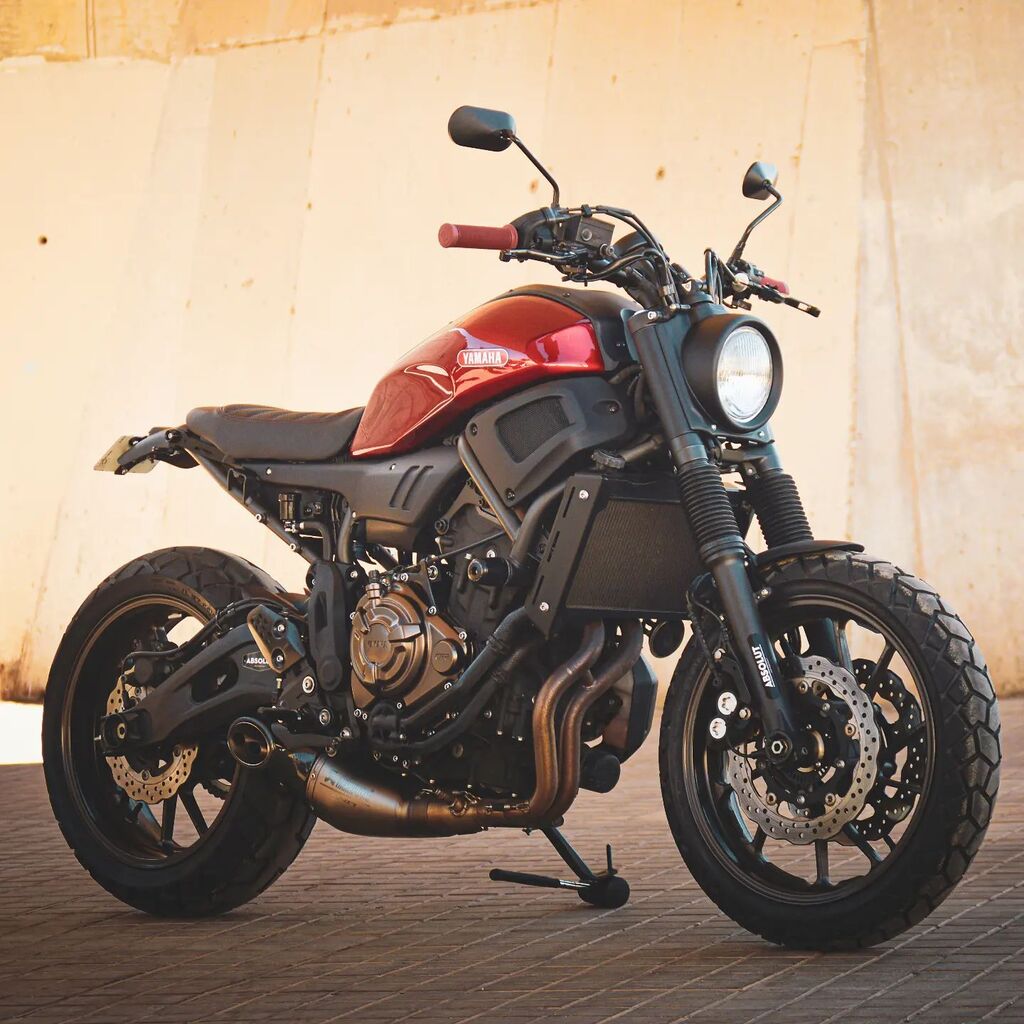 Super J Ride Rought! Ya tienes tu #Yamaha #xsr preparada?. Somos el especialista en accesorio y transformación para tu #xsr700, clientes en todo españa y europa! A que esperas? #mt07 #mt09 #xsr900 #yamahaxsr700 #caferacerbarcelona #scrambler #tracker #cu… instagr.am/p/CjlPcTeIl5b/