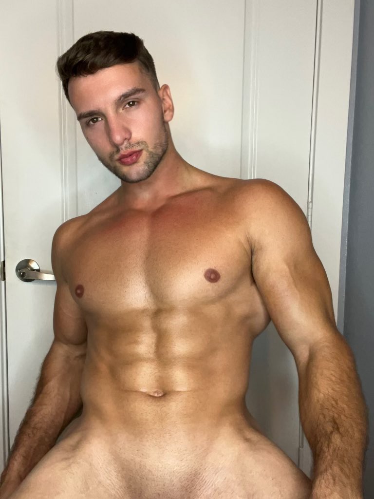 Frat Pad tweet media