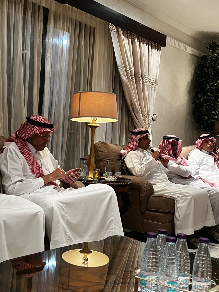 Aahaideb's tweet photo. في ثلوثية العزيز @TayebMonther بإثراء من الغالي @btoaimi وحديث شيق عن الاتصال الداخلي https://t.co/7WrAvw5hGy