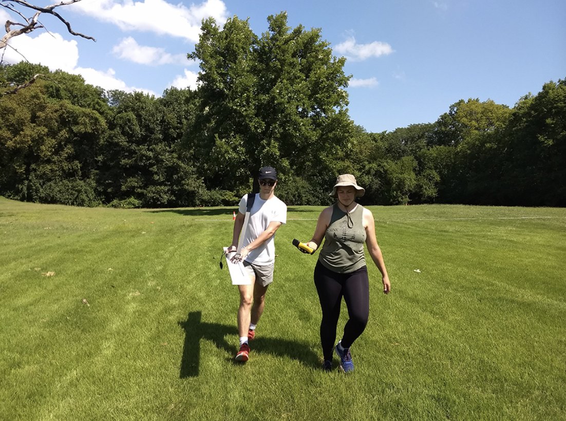 Amazing project from @ksgeology <a href="/WatkinsMuseum/">Watkins Museum of History</a> &amp; Douglas Co. Hist. Society w <a href="/CalebLatas/">Caleb Latas, M.A.</a>: uncovering &amp; memorializing 100's of people buried in the Oak Hill Cemetery "potter's field": a section for the poor, unknown, &amp; marginalized w/o grave markers.
👉 bit.ly/3VnRNXd👈