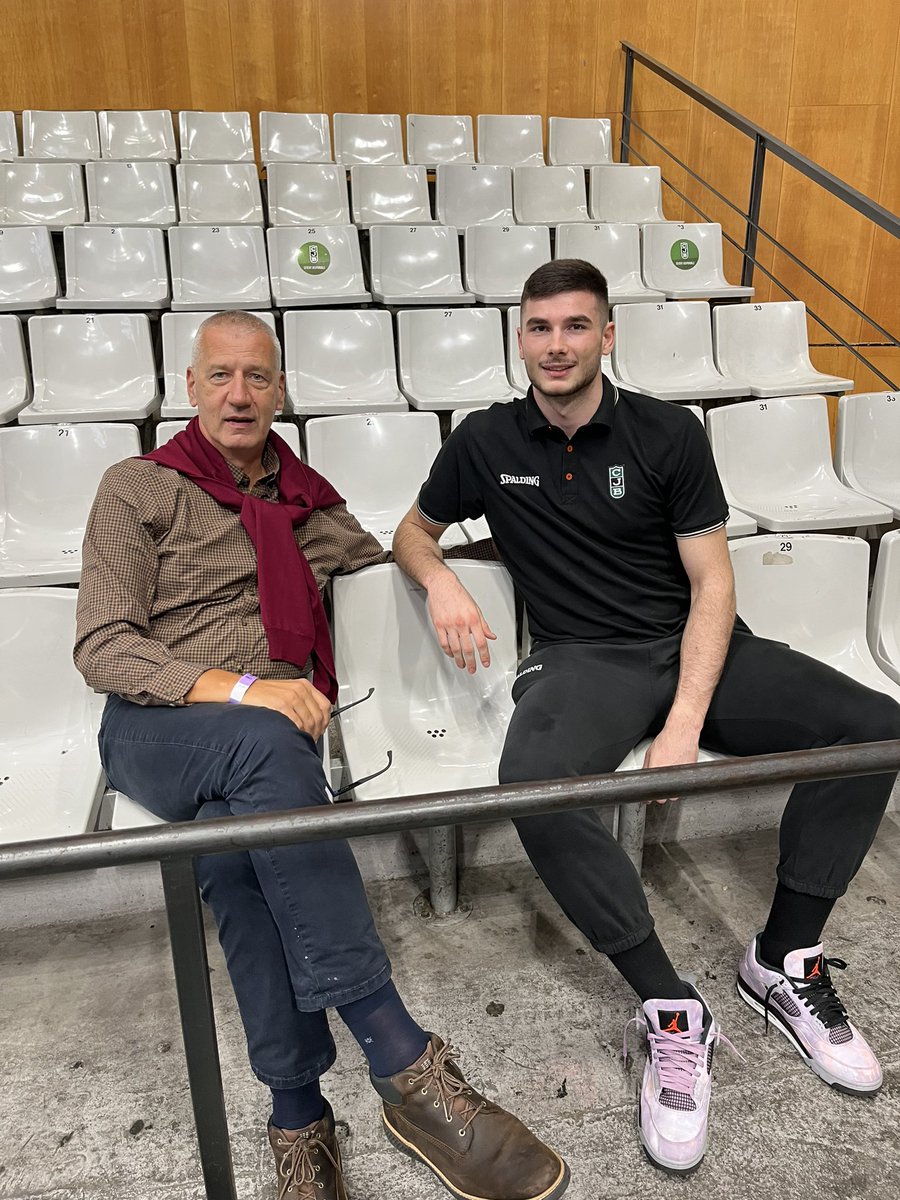 Volio bih da je Tomislav ostao u Zadru ali isto tako sam siguran da će u Juventudu dobiti sve ono što mladom igraču treba👍