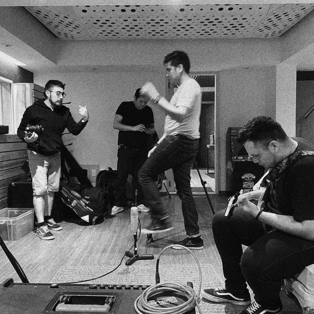 los_lager's tweet photo. Detalles.
.
.
.
#LosLager #Records #3AM #Music #Rock #Band #Indie #Punk #Mexico #Morelos #Cuernavaca #CDMX #PopPunk https://t.co/rtGQs3GkRx