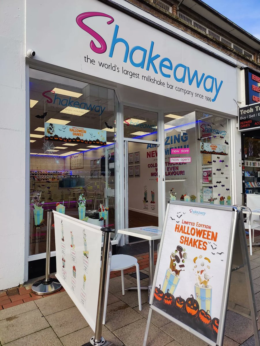 We would like to say a big welcome to two new members of the Hemel Hempstead business family, @tacobelluk  and <a href="/ShakeawayLand/">Shakeaway</a>  - two amazing additions to the Town Centre.

Why not pitstop on your way through town and check out their tasty delights!
