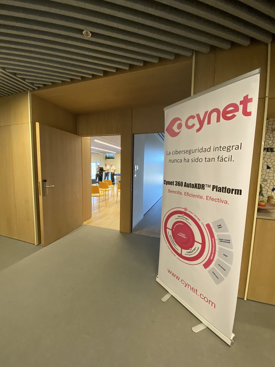dsa_dsav's tweet photo. A punto para el evento conjunto con Cynet @Cynet360 en Torre Glòries @MiradorGlories #cynet #torreglories https://t.co/xvfyu34yVE