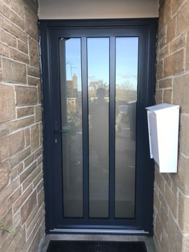 Another installation of <a href="/MajDesignsUK/">Majestic Designs</a> Anthracite Grey Aluminium Energy Efficient doors, our customers were delighted, simply Majestic!    
#Somerset @DuraflexSystems <a href="/YaleDWS/">Yale DWS</a> #SMEUK #Bristol #Taunton #UKmfg #ManufacturingUK