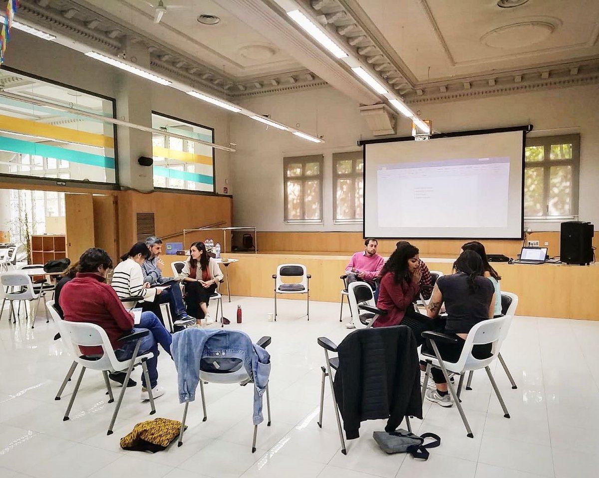 Quiralius's tweet photo. Primera jornada de projectes per joves de Quiràlia. ✨🤗

Els i les representants de diferents municipis vam compartir experiències i vam treballar entorn a la participació i dinamització juvenil. 🙌

Una trobada ben productiva i necessària! 😌

#Quiràlia #Projectes #Joves https://t.co/q5fEmmeZBa