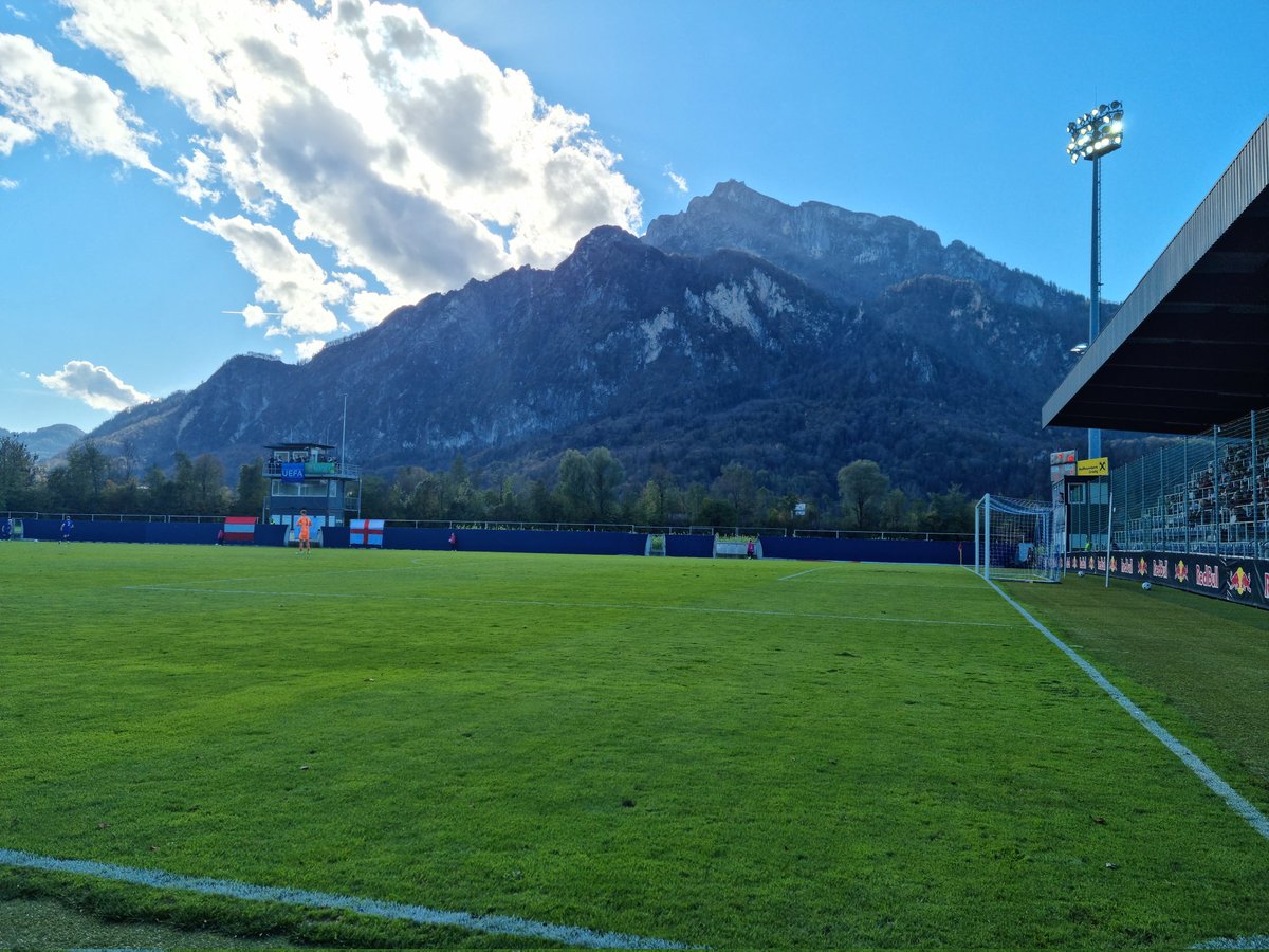 WesleyvanD's tweet photo. Dagje RB dependance Salzburg. Youth League in Grödig en Champions League in Salzburg #groundhopping https://t.co/aaLquXEq0e