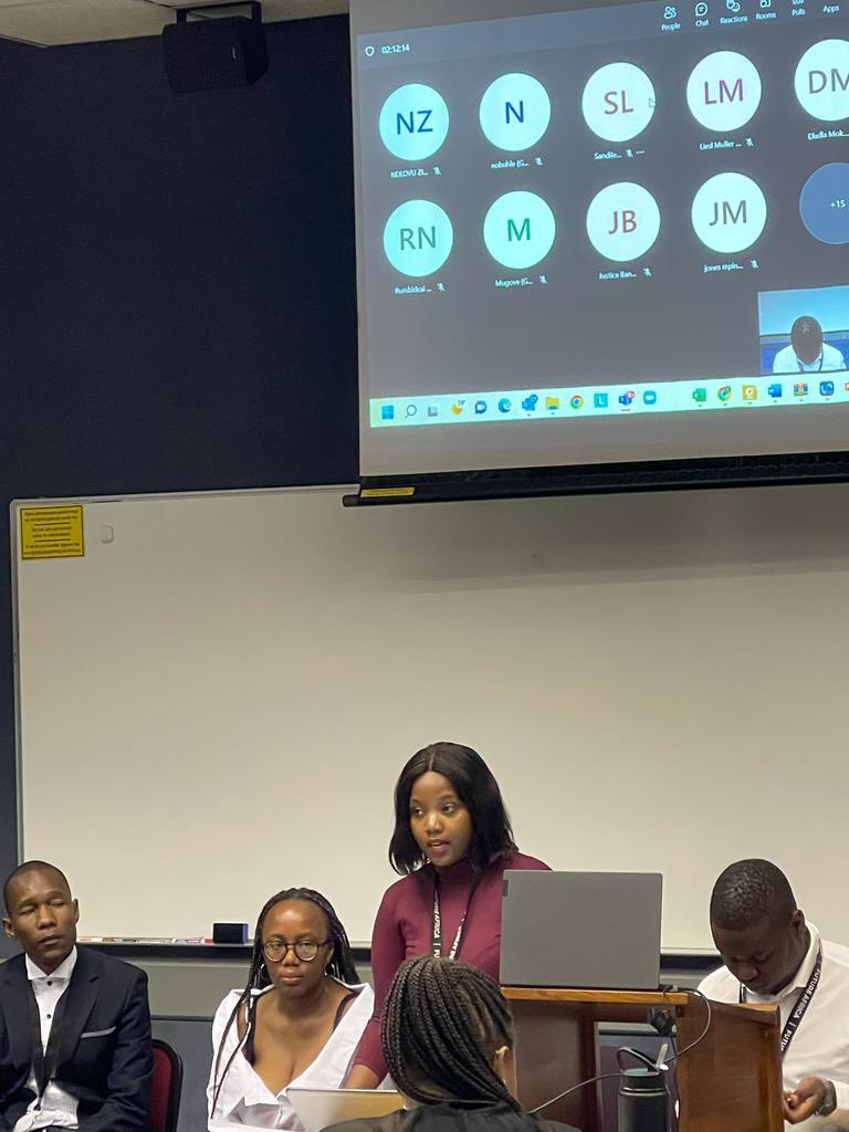 BosaSebele's tweet photo. Court time! Applicants making their submissions during moot court.
#StatelessnessTraining22
@LHR_SA @CHR_HumanRights @UPChildLaw @NetworkSouthern @UNHCRSouthernAF https://t.co/DsRX5v5hoz