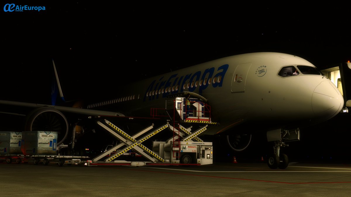 aireuropavir's tweet photo. Vuelo AEA199 con destino a SKRG MEDELLIN, más de 10 horas de vuelo para nuestro piloto Alejandro Gende | AEA0021 @GendeAlejandro SUMANDO HORAS!!!
@vatsimSpain 

https://t.co/7OsbvSomOw https://t.co/BCrwFaOnpb