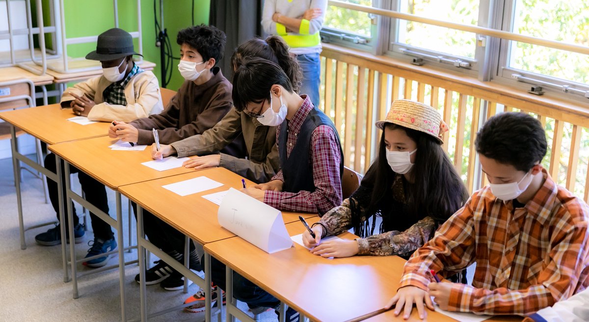 lfitokyo's tweet photo. LE #PROCESHAUCHECORNE
Les 4D du #LFITokyo ont présenté à la #courdeNormandie, le procès #Hauchecorne devant le #tribunal de #MAUPASSANT.
Hauchecorne, #paysan simple et naïf, est accusé d'avoir volé un portefeuille.
Il clame son innocence dans le #village de #Goderville.
1/3 https://t.co/kaGRYU5ID4
