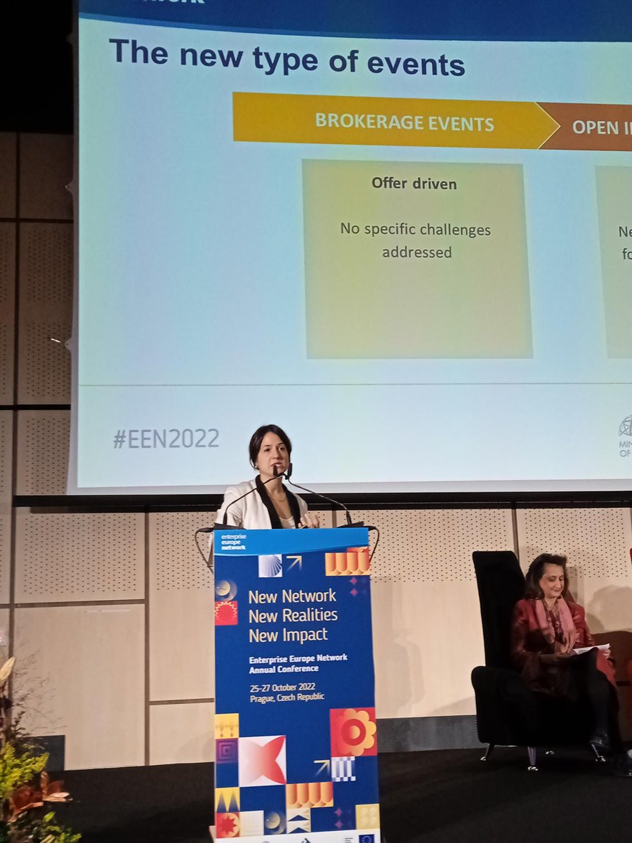 eencat's tweet photo. 🗣👩🏻‍💼 Our coordinator @QrAlba was a speaker today for A new era of b2b events! Challenges and best/bad practices we must address session. She highlighted the transition from brokerage events to #OpenInnovationChallenges. #EEN2022 #EENCat @EEN_EU @accio_cat @cambrescat @CambraBCN https://t.co/fIeeZjo0Ny