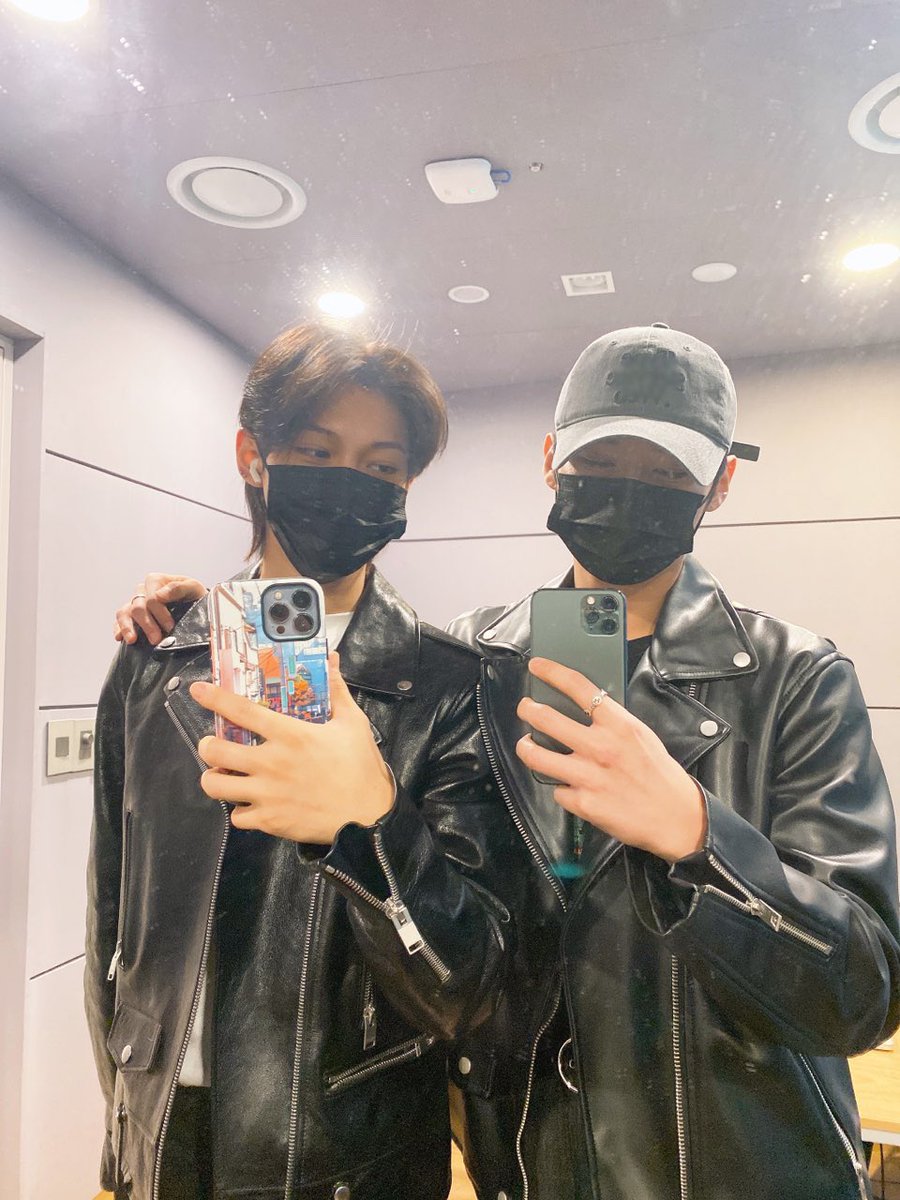 meow meow racha 📸🖤