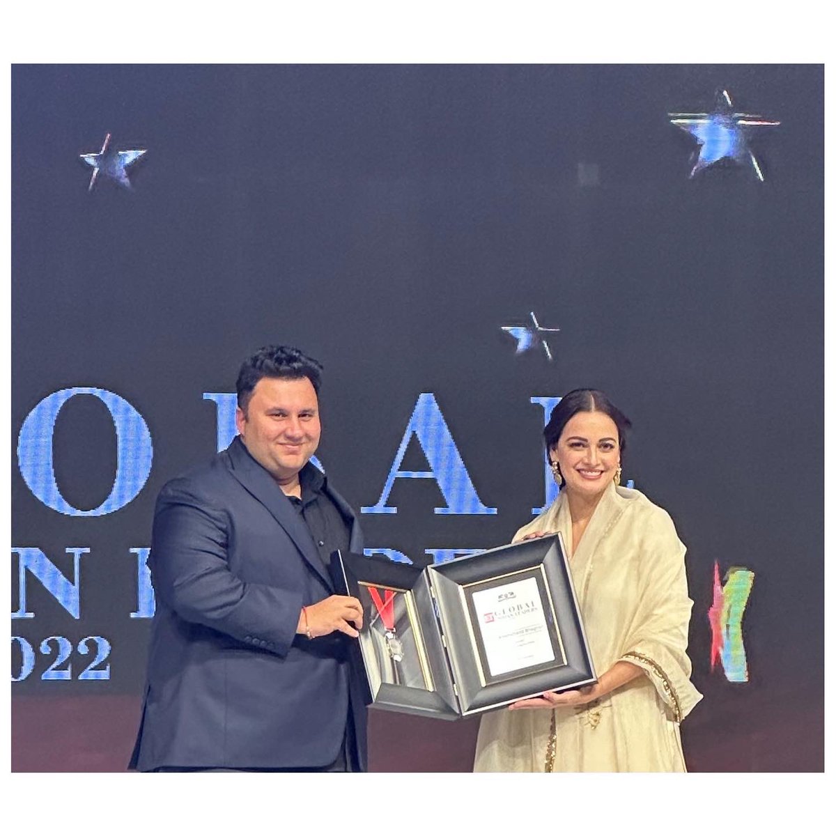 Nicky Vicky Bhagnani Films tweet media