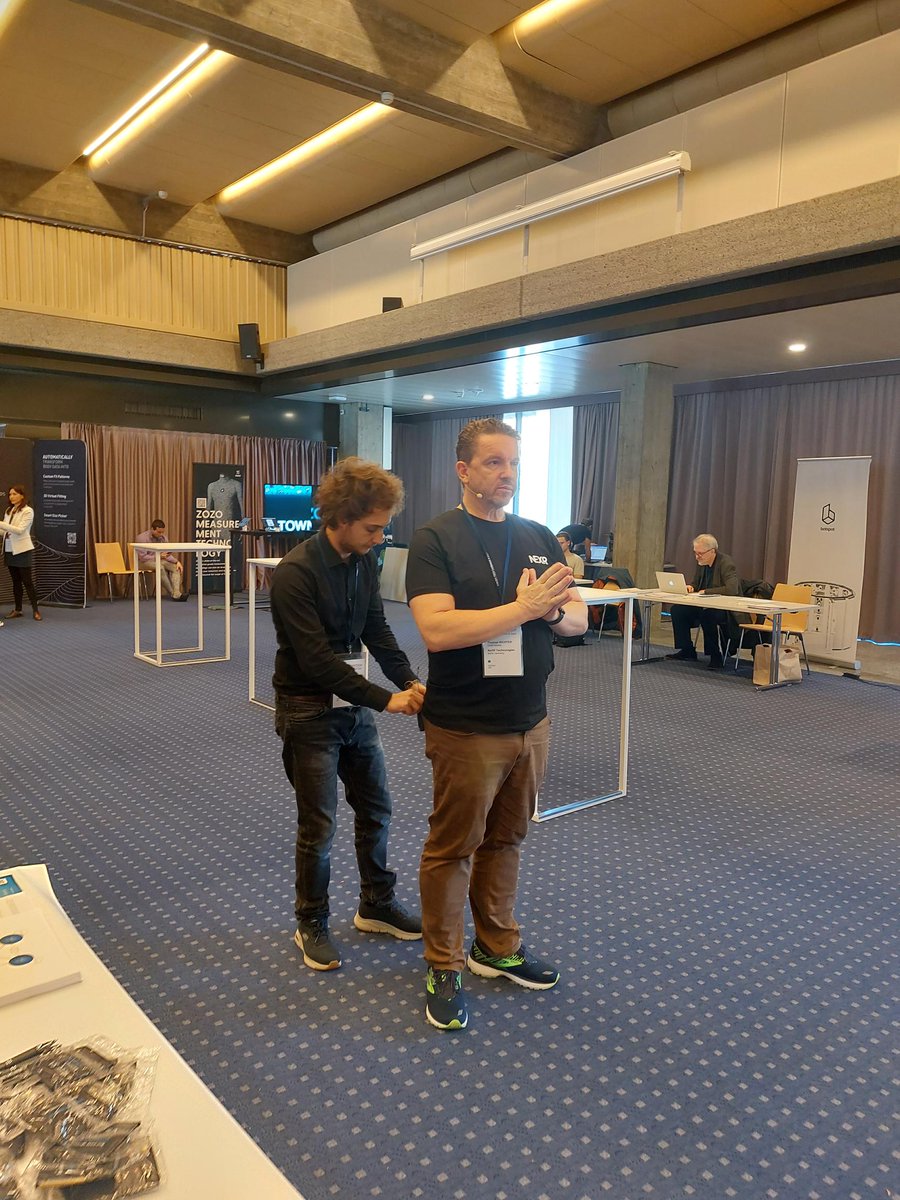 Nexrtech's tweet photo. #3dbodytech in Lugano is the world's most famous bodyscanning #event 🦾 We’re proud to showcase our #bodyscanner, #VirtualFitting and #SizeRecommendation solutions 💃👔 Meet us at @3dbodytech or make an appointment via DM to get your very own lifelike #avatar for free today 🚀 https://t.co/l5eIegebm3