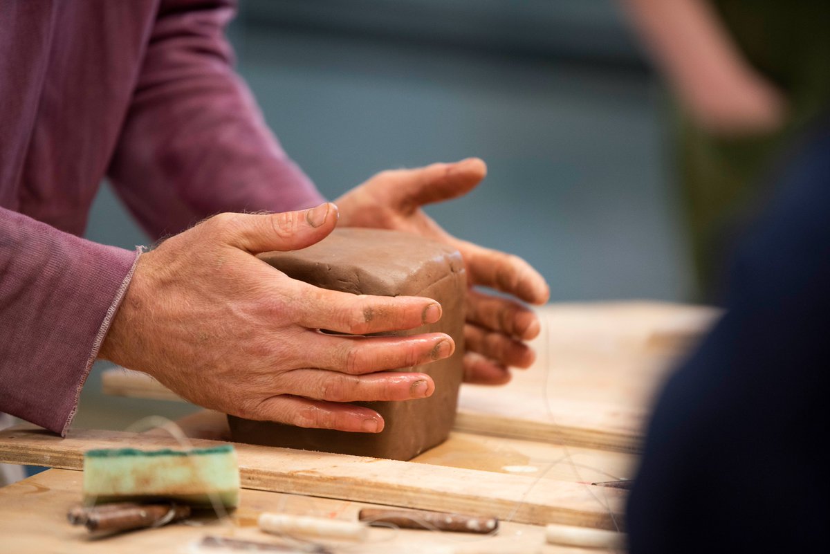 Final tickets going for our November 4 week pottery course! Starting Wednesday 2nd Nov, 6-8pm. eventbrite.co.uk/e/handbuilding…