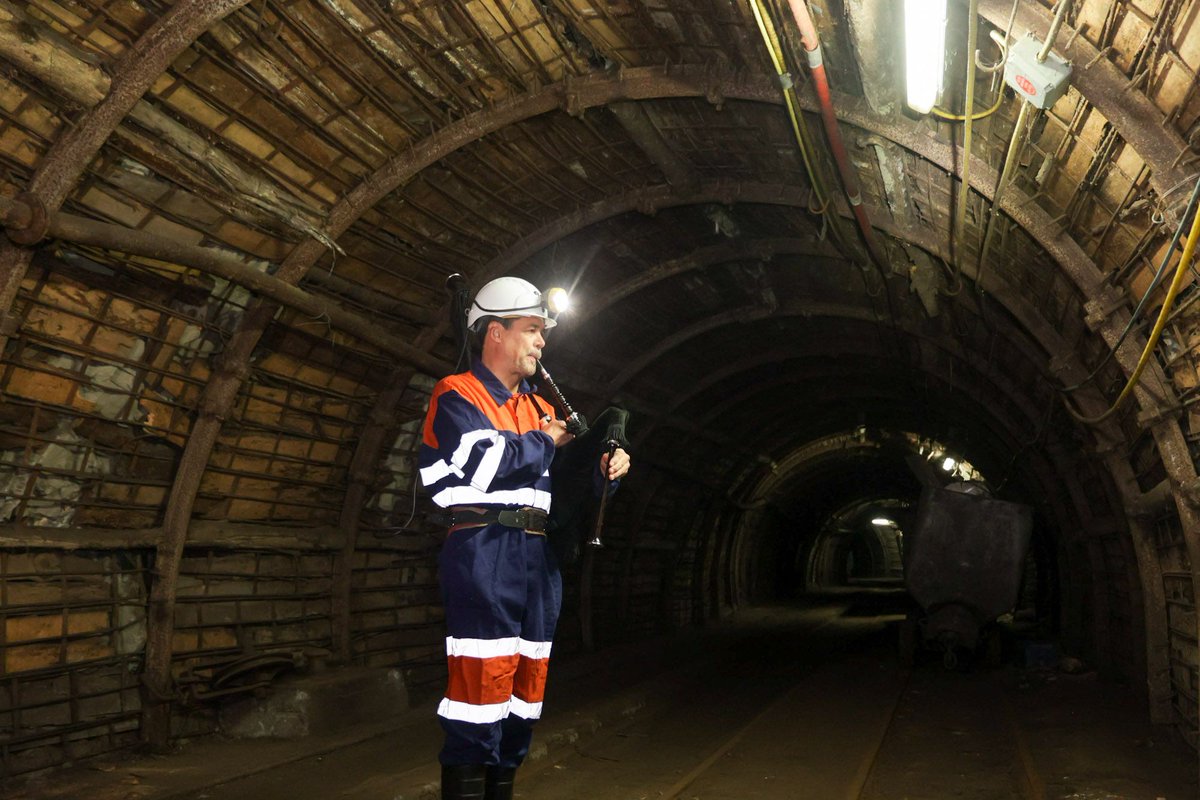 VISITA POZO SOTÓN tweet media