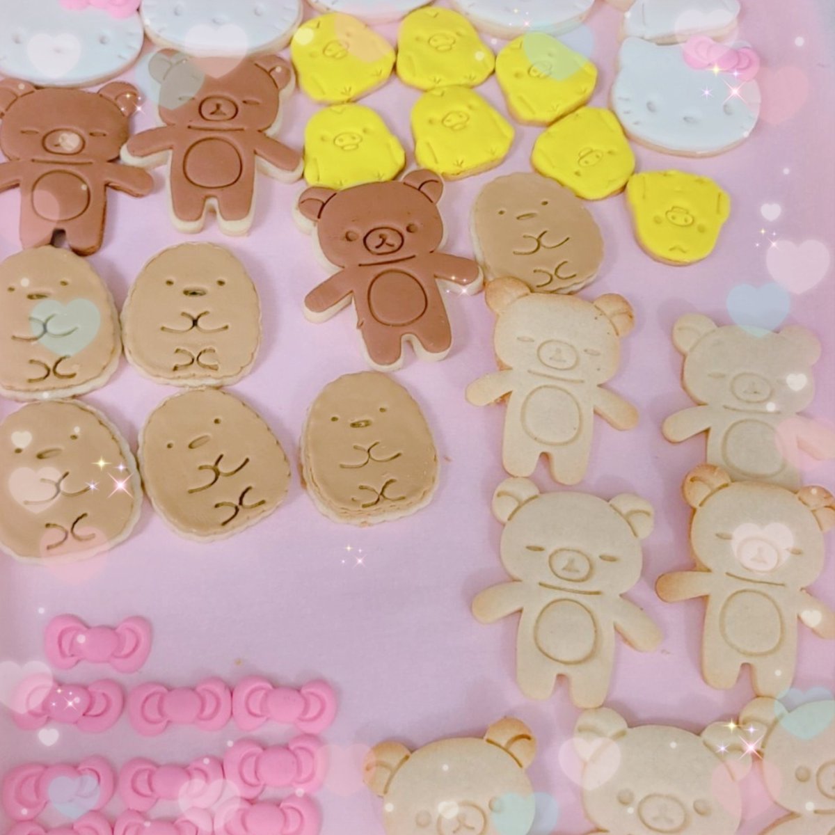 NinasNumNums's tweet photo. ˚ʚ sanrio and Sanx sugar cookies ɞ˚
~°♡°~
˚ʚ🌸ɞ˚ : made by me
( \ / )
(„• ֊ •„)・・‿︵‿୨ tags ୧‿︵‿
#hellokitty #sugarcookies #cookies #sanx #fondant #icing #baking #bakingcore #cute #kawaii #kawaiiaesthetic #sanrio #rilakkuma #kiiroitori https://t.co/y5jRQwR7fp