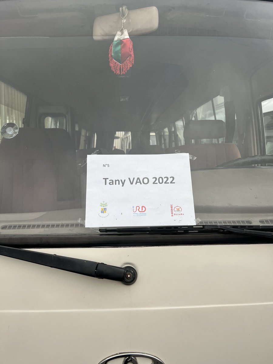 TANY VAO 2022 | 

En route pour #Tulear - admirez le beau paysage de Madagascar 🇲🇬. 

#Tanyvao2022 #TVM2022 #TV22