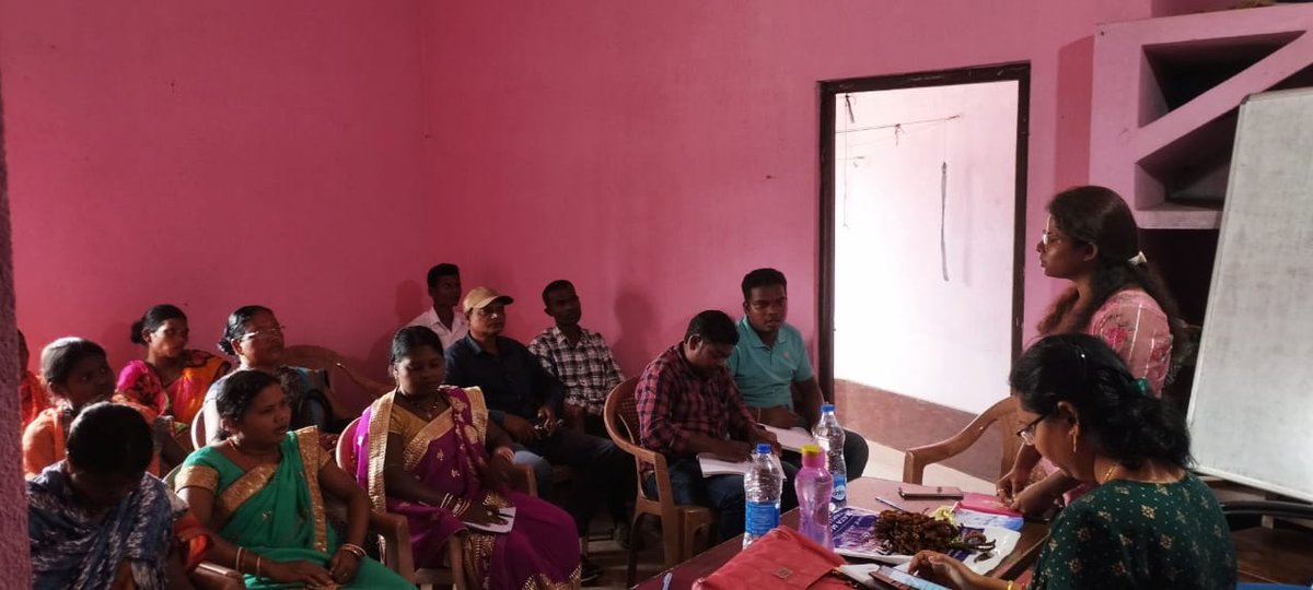 CYSDOdisha's tweet photo. For wider promotion of Millets in #Mayurbhanj Dist, 20 progressive farmers of Millets including CRPs from #Thakurmunda Block recently got training on the objectives of #OdishaMilletsMission, Nutritional value & health benefits of Millets; #Packageofpractices & CultivationMethods. https://t.co/LAP2mPPUJE