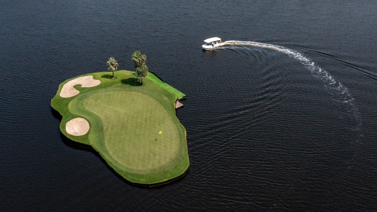 AAC_Golf's tweet photo. We can't get enough of these drone shots 😍 https://t.co/sWvNsi5sLi