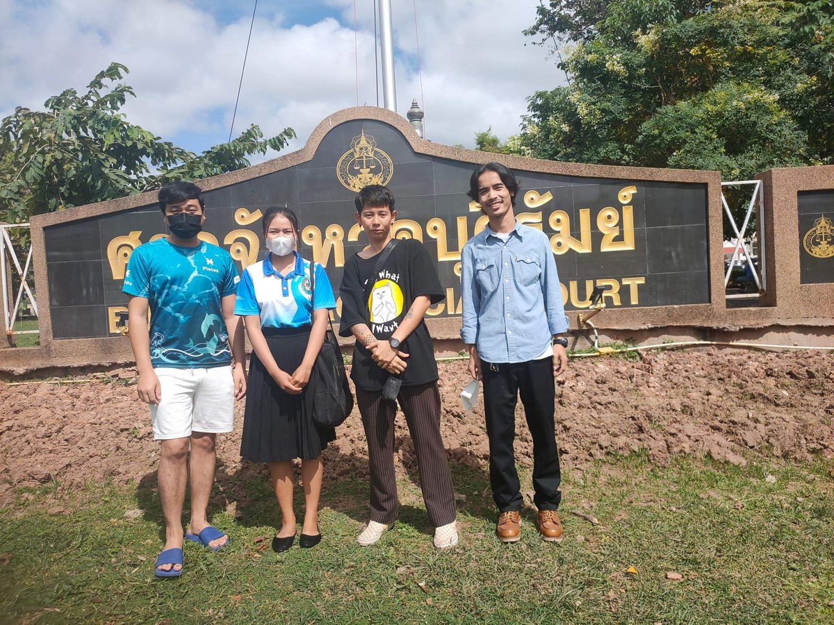 ศาลบุรีรัมย์ยกฟ้องคดี #หมิ่นประมาทโดยการโฆษณา ซึ่งเนวิน ชิดชอบ เป็นโจทก์ร่วมฟ้อง #นิวจตุพร นักกิจกรรม กรณีแชร์โพสต์วิจารณ์การจัดสรรไฟเซอร์จากเพจคนไทยยูเค ชี้จำเลยวิพากษ์วิจารณ์โดยสุจริตเพื่อประโยชน์ส่วนรวม ไม่ได้เป็นการหมิ่นประมาทตามที่โจทก์ฟ้อง

ย้อนดูคดี tlhr2014.com/archives/49906