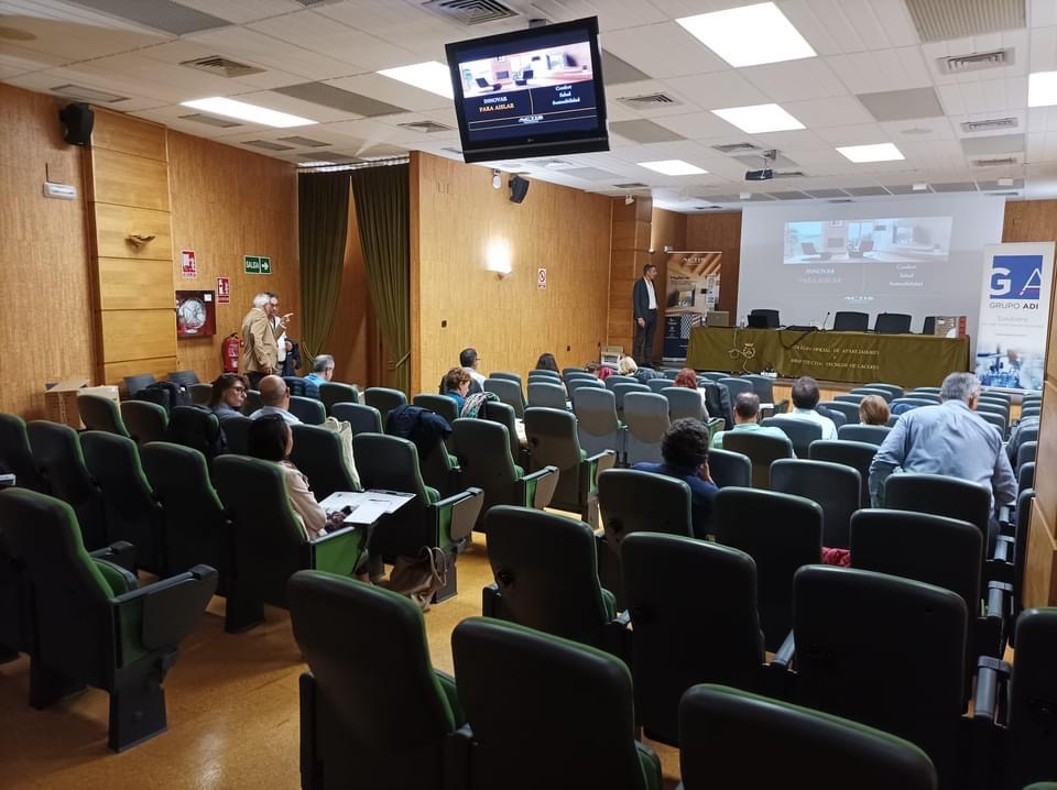 ACTIS presentó el panel alveolar HYBRIS en la jornada profesional sobre nuevas soluciones para la construcción y rehabilitación moderna en el marco del DPA Forum que se celebró en el Colegio de Aparejadores y Arquitécnicos de Cáceres.

Gracias <a href="/infoconstru/">InfoConstrucción.es</a> por contar con nosotros