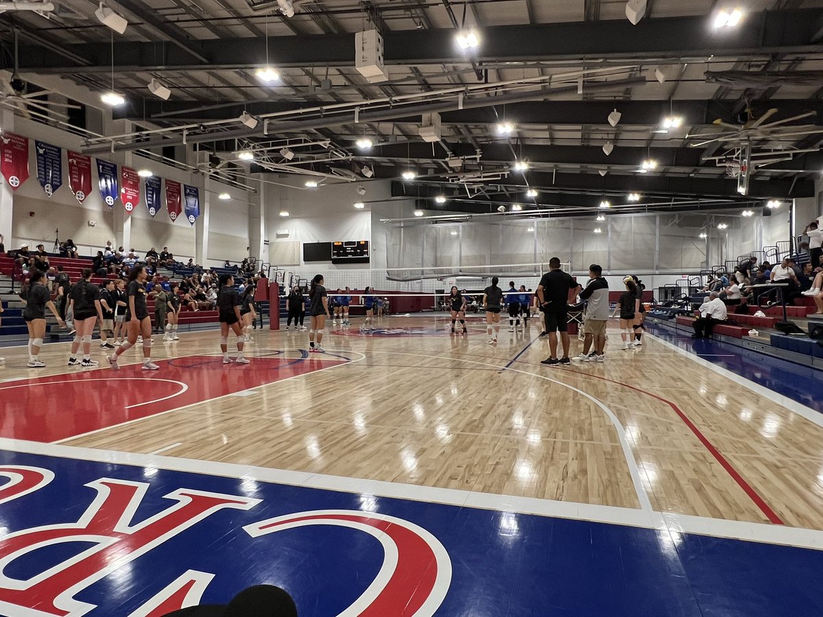 Joshontheradio's tweet photo. We’ll be on @CBS1500Hawaii tonight for the @ncnhawaii / @HHSAAsports Division II Girls Volleyball Tournament - Opening Round match between @KailuaSBA and @hbaathletics! Coverage begins at 6:50 p.m. #BroadcastView https://t.co/tI5vjDFhtN