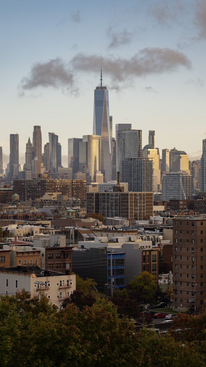 mgphoto's tweet photo. Evening, looking towards #NewYorkCity #photography https://t.co/iiPuBt6lnV