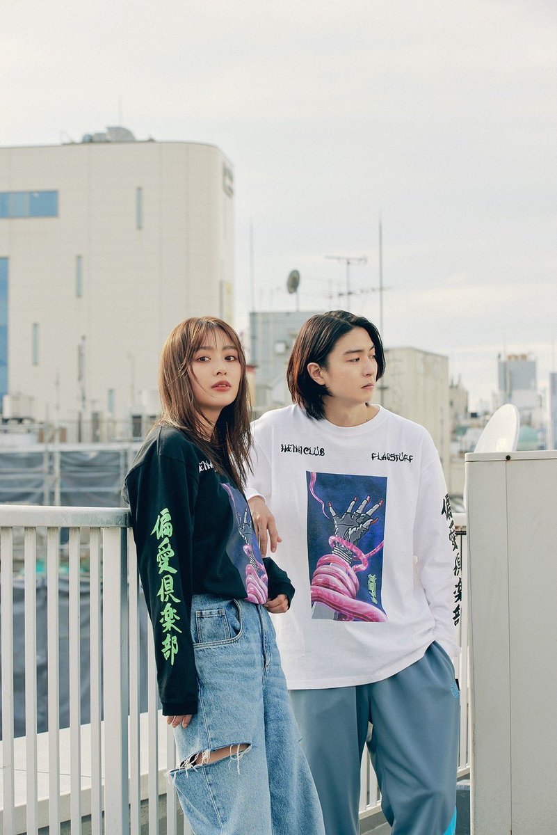 偏愛倶楽部　春画偏愛天使　Tシャツ　内田理央　ビッグシルエット　半袖