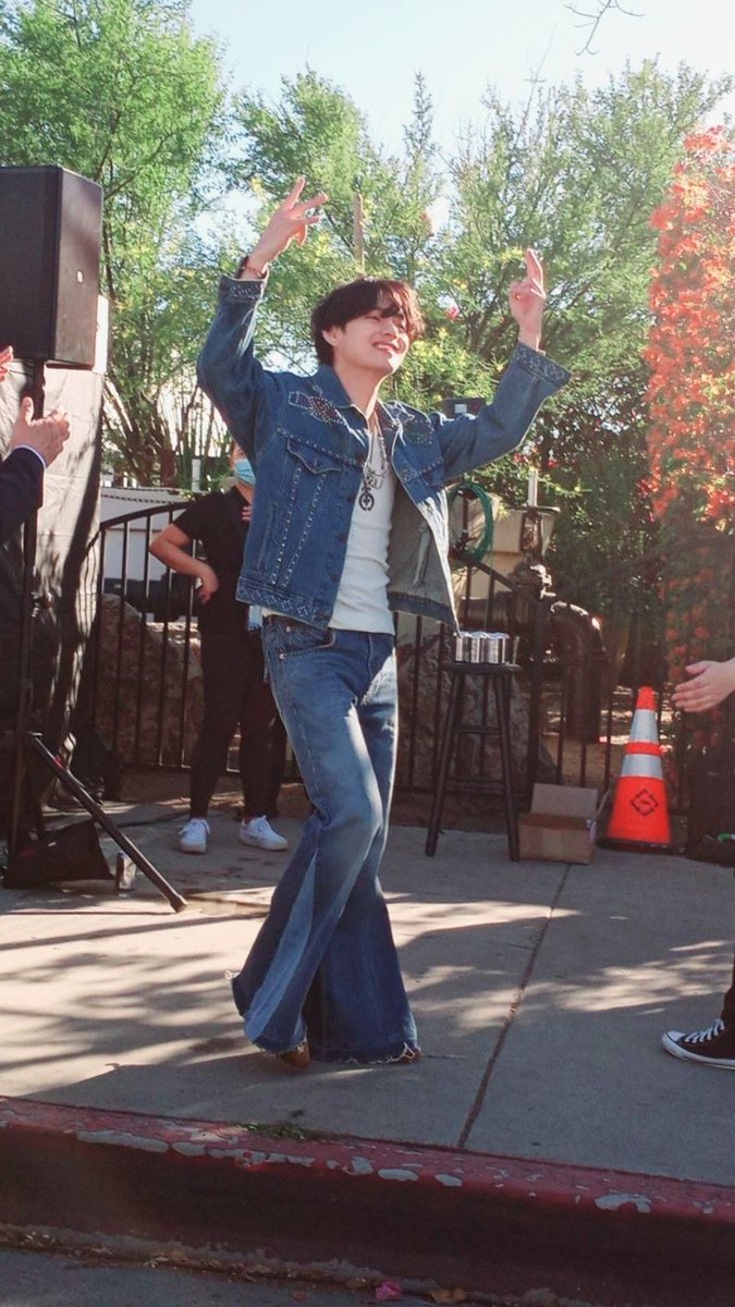 𝕊EVEN 𝕃♡ST 𝔹♡YS : IN THE SOOP 🏕️🌳 ¡! tweet media