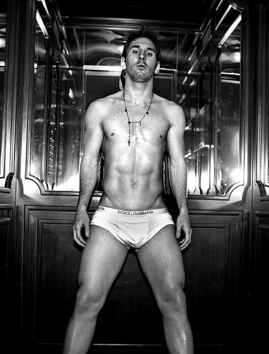 OutMessi_'s tweet image. 