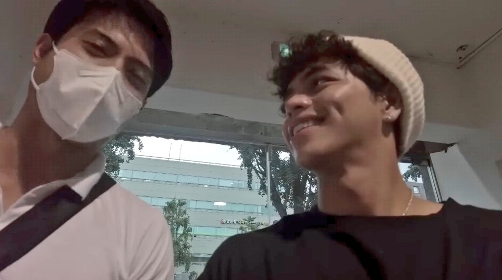 3_erinyes's tweet photo. as a member of team #MiKoy, i am living for this content

#RunningManPH https://t.co/iv2JDswqZV