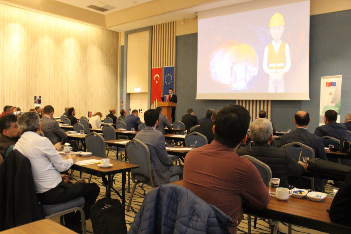 AkademisyenlerB's tweet photo. Derneğimizin yürütücüsü olduğu İşgücü-Yönetim Ortaklığı ile Emniyet ve Güvenliğin Arttırılması Projemizin (M-OHS) kapanış konferansını gerçekleştirdik. https://t.co/pY8CEFUdah