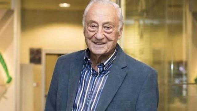 Karşısındaki konuğu aşağılamadan,hakir görmeden, laf sokmadan ağırlayan, kibir ve kapris yapmadan yıllarca sunuculuk yaptı ve konuşurken Türkçe ' nin ne kadar güzel bir dil olduğunu öğretti. Ruhu şad olsun.