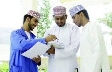 saifn1's tweet photo. #الشباب ليست مرحلة عمرية في تاريخ الإنسان ..إنما هم منجم  الدافعية والابتكار والأحلام والعطاء لمجتمعاتهم بدونهم تشيخ المجتمعات باكرا 
 تحية لكل #الشباب في #يوم_الشباب_العماني https://t.co/Gw7p3U0RTv