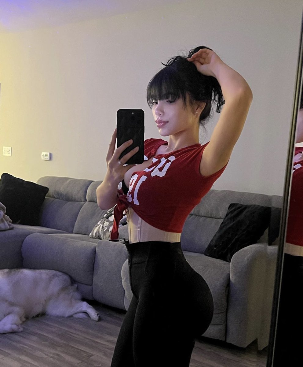 AlIysonarly's tweet photo. ♡ new to nsfwtwt make me feel welcomed 🥺♡ My name is Ally! I answer all dms so yk what to do :)

∘ moots welcome
∘ 19
∘ she/her 
∘ switch
∘ anime lover
∘ soft n hard kinks

↻ + ♡ to be moots! 🤍

#nsfw #nsfwtwtًً  #nsfwtwtً https://t.co/0xJ2aywSRD