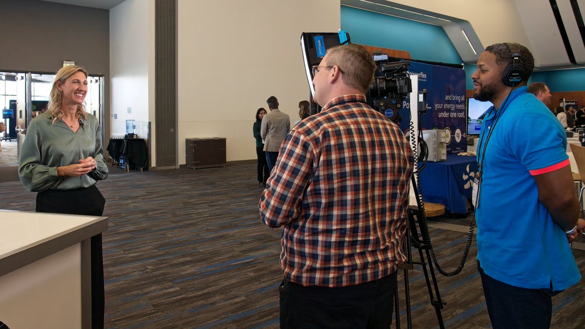 EricssonNA's tweet photo. Day one of @GreenBiz #VERGE22 is in the books! The team will be onsite at the San Jose (CA) Convention Center in booth 501, discussing how @ericsson empowers an intelligent, sustainable, and connected world.

Keep an eye out for fresh content from the event!

#sustainability https://t.co/ORl67U2FeR